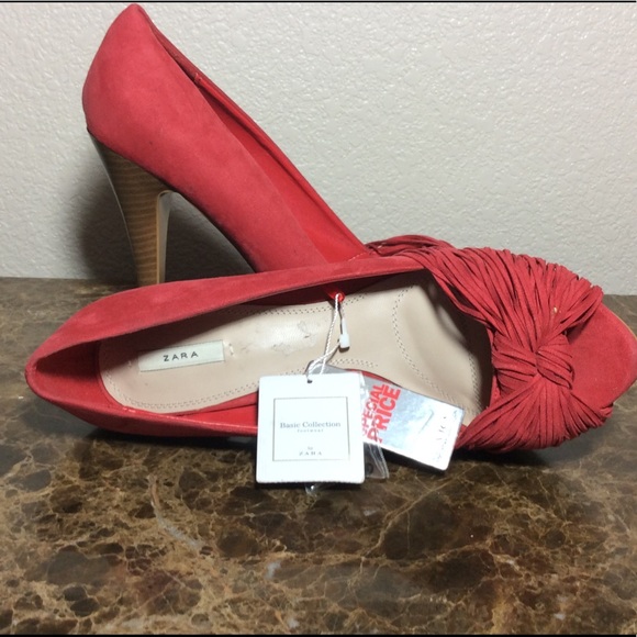 Zara Basic Red Faux Suede Peep Toe NWT - Picture 5 of 8